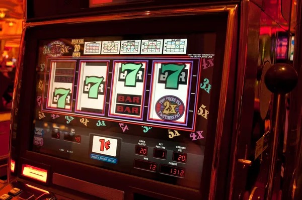 imperialt slot games and live casino dashboard